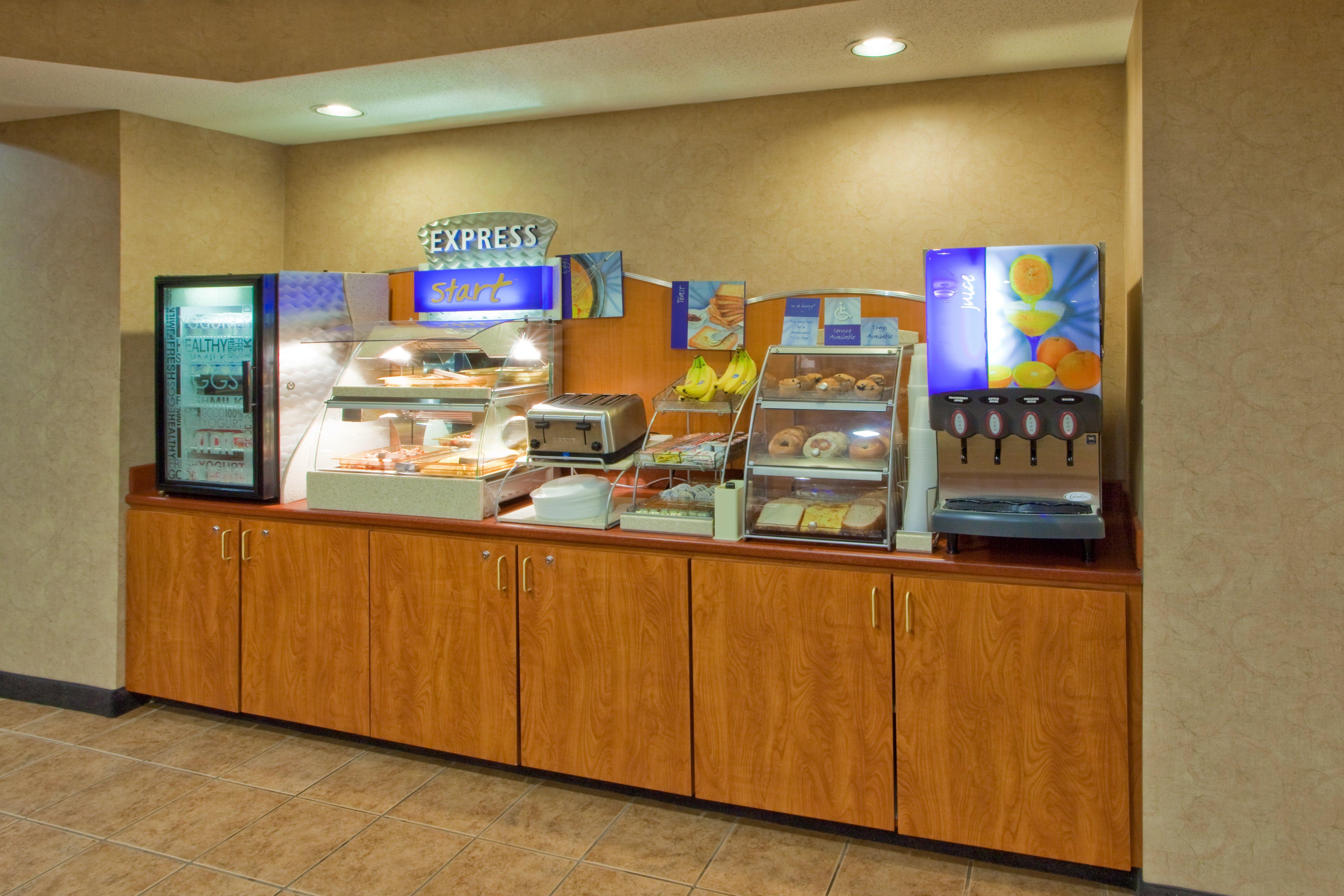Holiday Inn Express Hanover By Ihg Zewnętrze zdjęcie