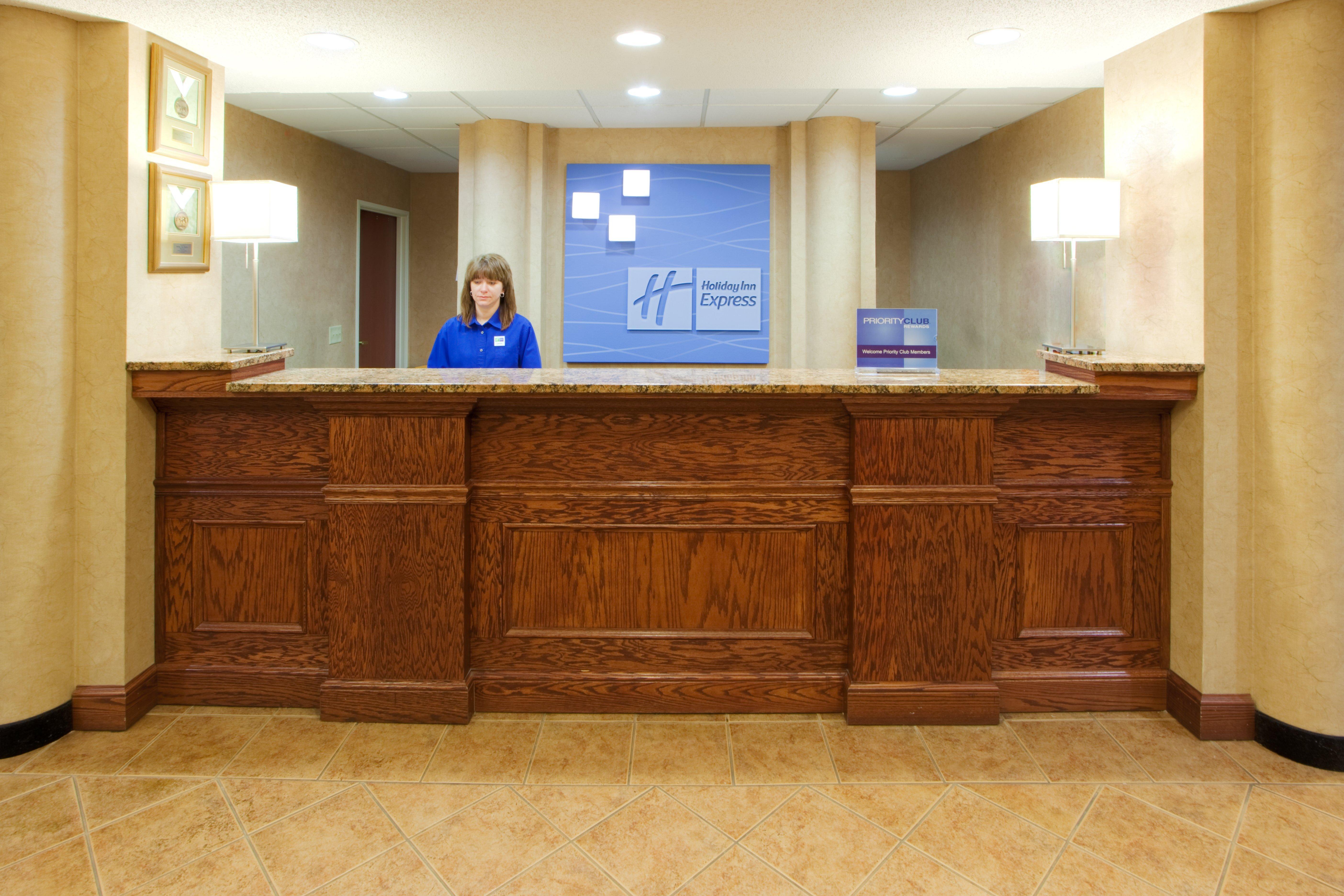 Holiday Inn Express Hanover By Ihg Zewnętrze zdjęcie